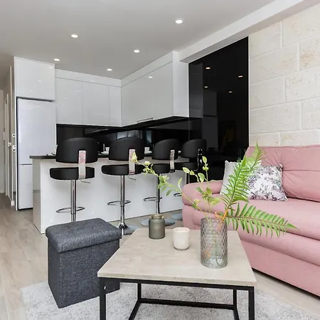 Nanna Apartment
